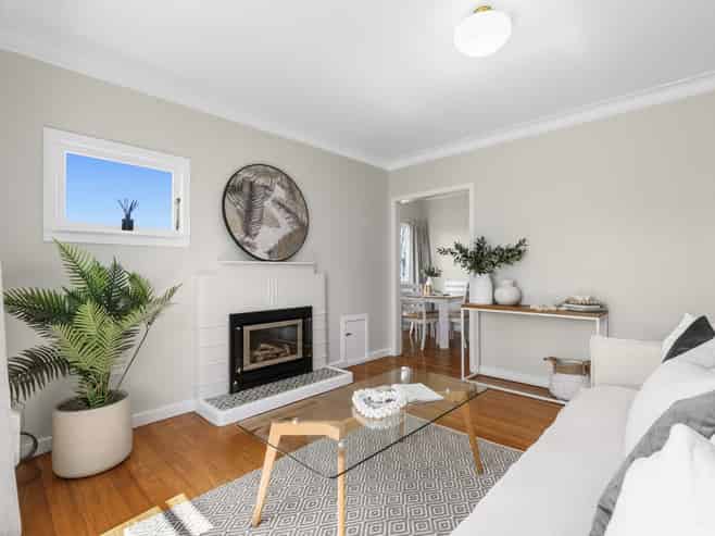110A Fourteenth Avenue, Avenues