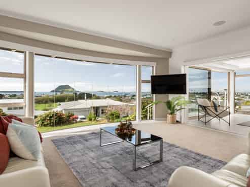 3 Seaview Road, Otumoetai