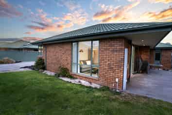301C Burwood Road, Burwood
