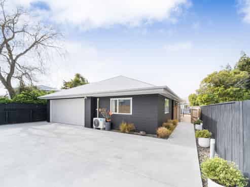 25A West Street, Feilding