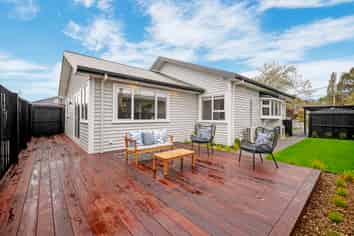 19 Tabart Street, Woolston