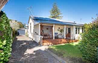 40 Pipi Street, Te Awanga