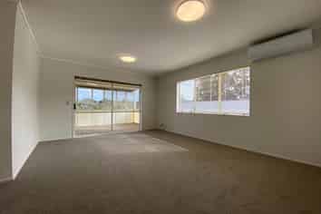 1/24 Wylie Avenue, Sunnynook