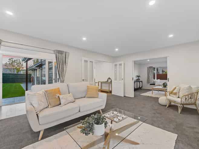 101a Mays Road, Saint Albans