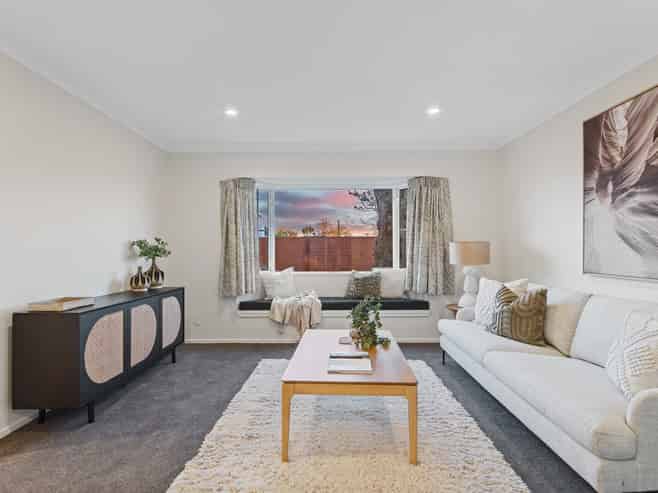 101a Mays Road, Saint Albans