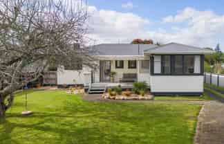 33 Adams Street, Waihi