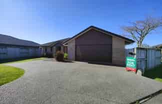 16 Tennille Street, Flagstaff