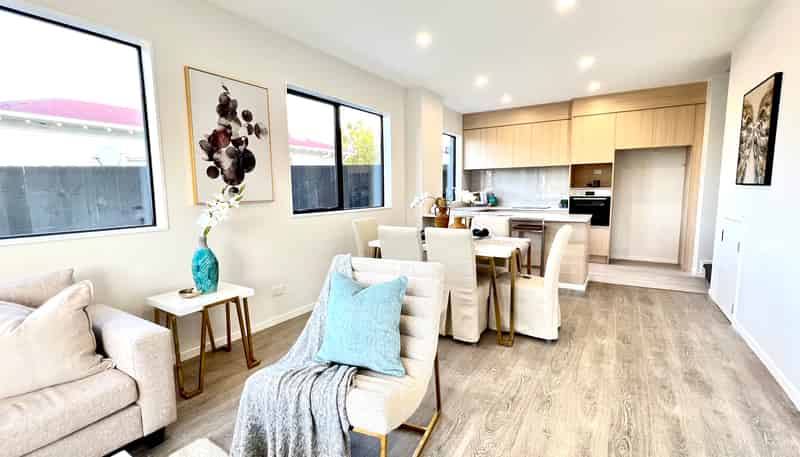 24A Lincoln Park Avenue, Massey