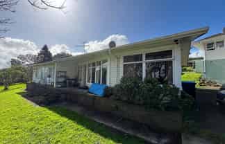 22A Cleary Road, Panmure