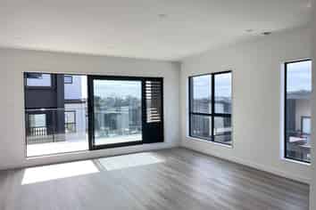 1 Battersby Lane, Windsor Park