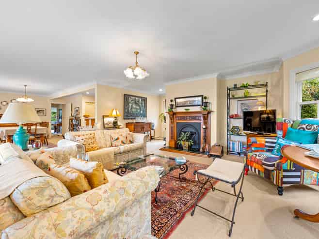 44 Sandstone Road, Whitford