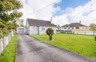 6 Lambert Street, Marton