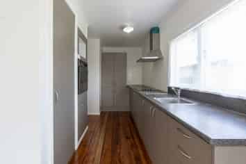 2A Rhode Street, Dinsdale