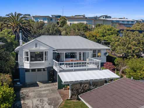 24 Greenhill Road, Wakatu