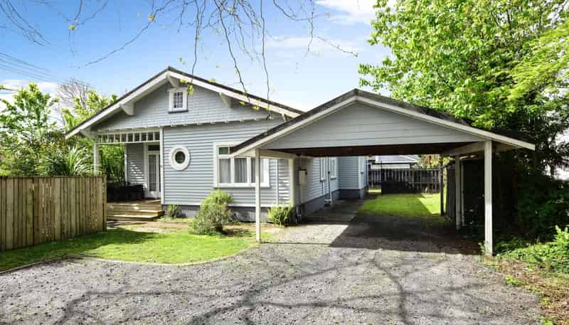 34 Te Aroha Street, Hamilton East