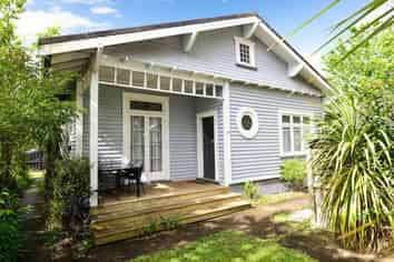 34 Te Aroha Street, Hamilton East