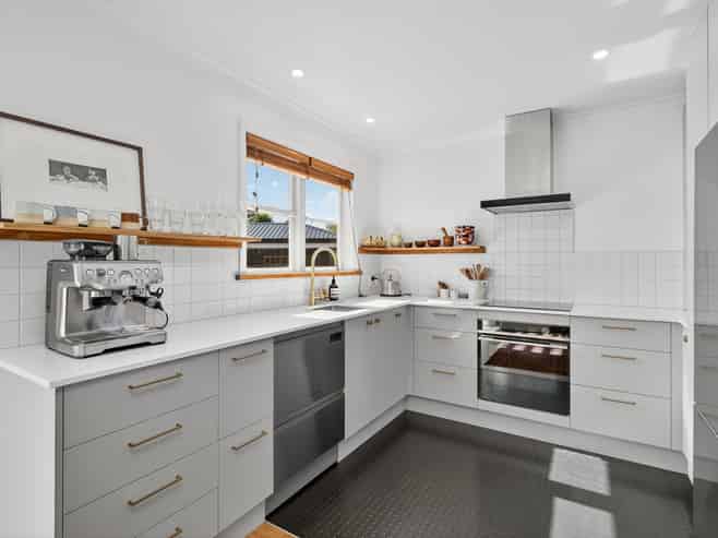 14 Truman Road, Bryndwr