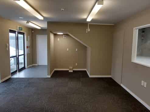 Tidy Hornby Warehouse/Office