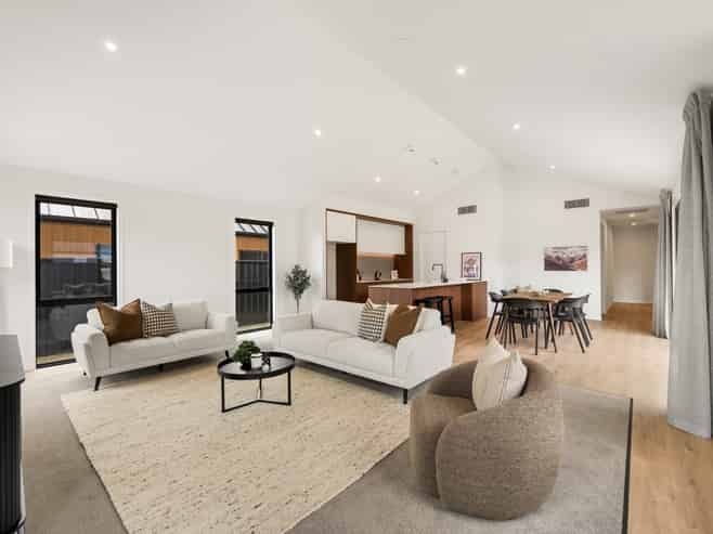 13 Packer Road, Wanaka