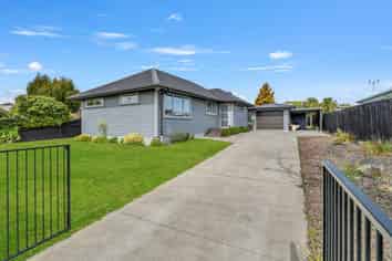 7 Newhaven Street, Burwood