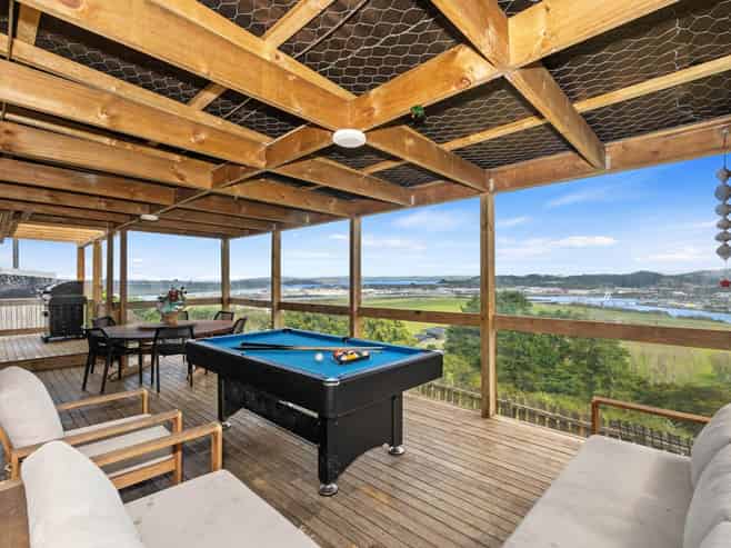 25 Memorial Drive, Parahaki