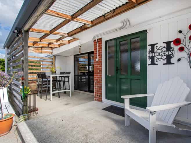 25 Memorial Drive, Parahaki