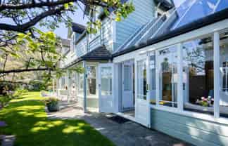 4 Seymour Avenue, The Brook