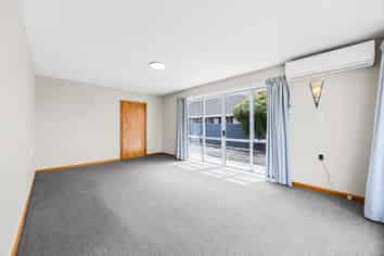 33 Skerten Avenue, Hornby