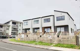 13A Everitt Road, Otara
