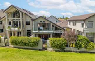 24E Jellicoe Drive, Hamilton East