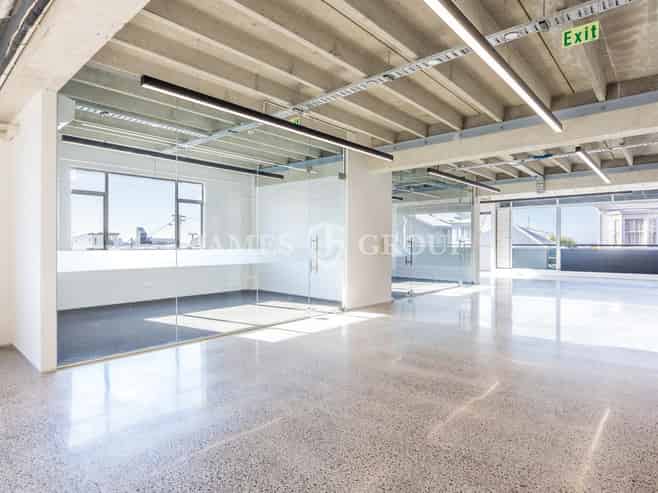 PREMIUM MULTI-FLOOR OFFICE OPTIONS | 157–857M²