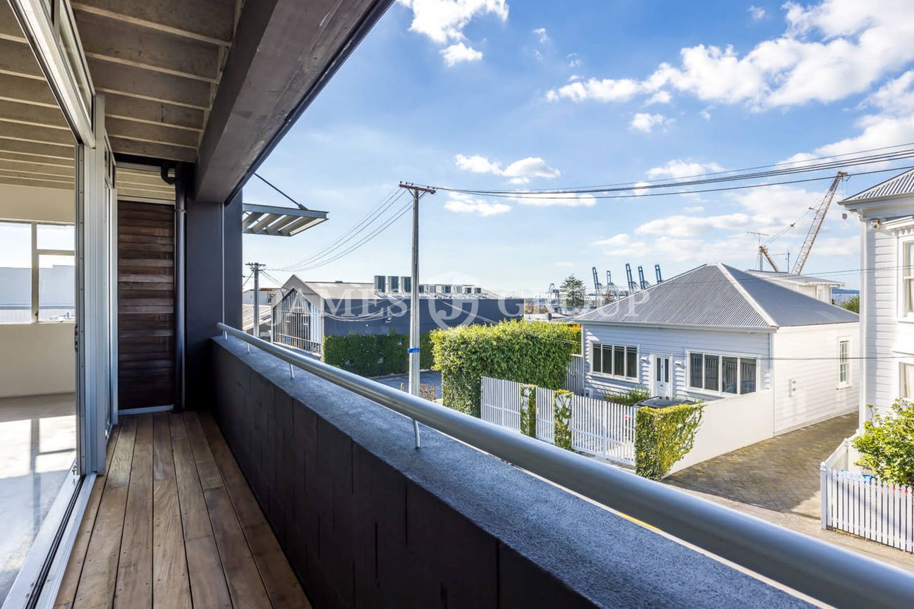 PREMIUM MULTI-FLOOR OFFICE OPTIONS | 157–857M² - Mehr