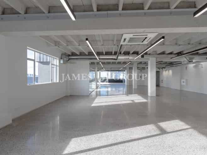 PREMIUM MULTI-FLOOR OFFICE OPTIONS | 157–857M²