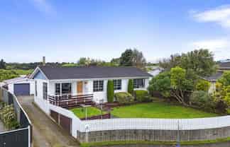8 Belk Place, Feilding