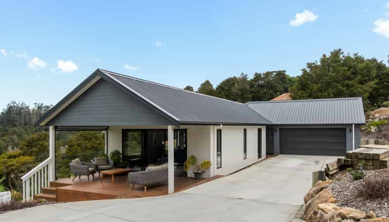 8 Watercourse Way, Tikipunga