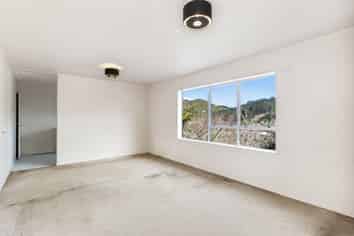 69 Victory Avenue, Karori