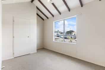 69 Victory Avenue, Karori