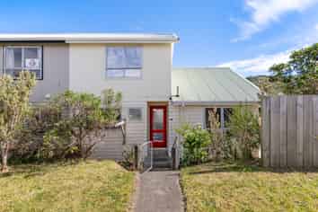 69 Victory Avenue, Karori