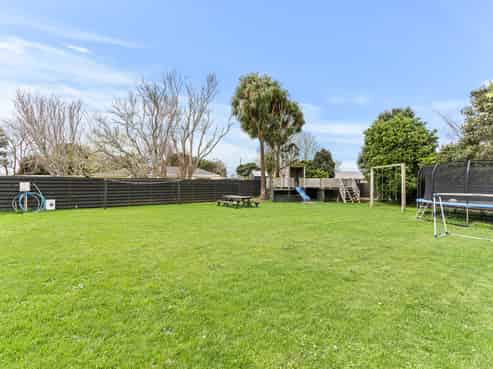 18a Riversdale Drive, Merrilands