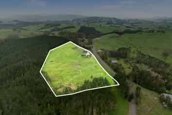 214 Milne Road, Purua