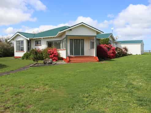 96 Lower Hunter Road, Hawera