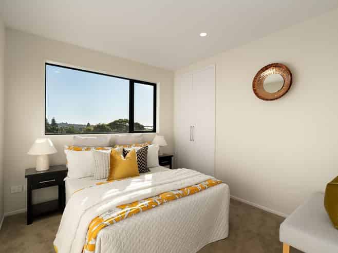 182 Tripoli Road, Point England