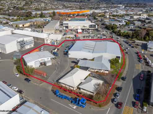 Flexible - warehouse, office and yard