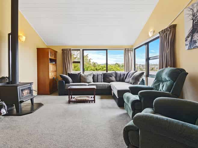 2/58 Glencoe Road, Browns Bay