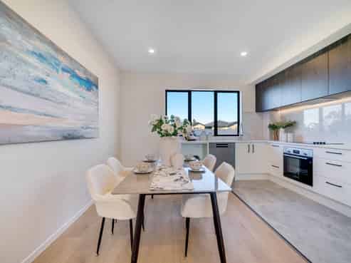 6/32 Tiraumea Drive, Pakuranga