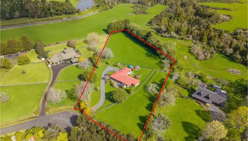 23 Willow Creek Lane, Whatawhata