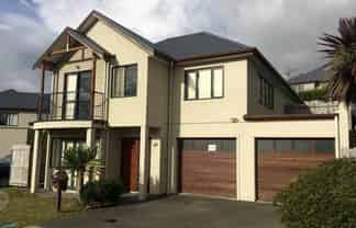 20 Vicente Place, Albany