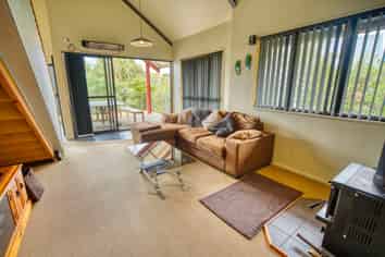 17 Korua Street, Moana / Lake Brunner
