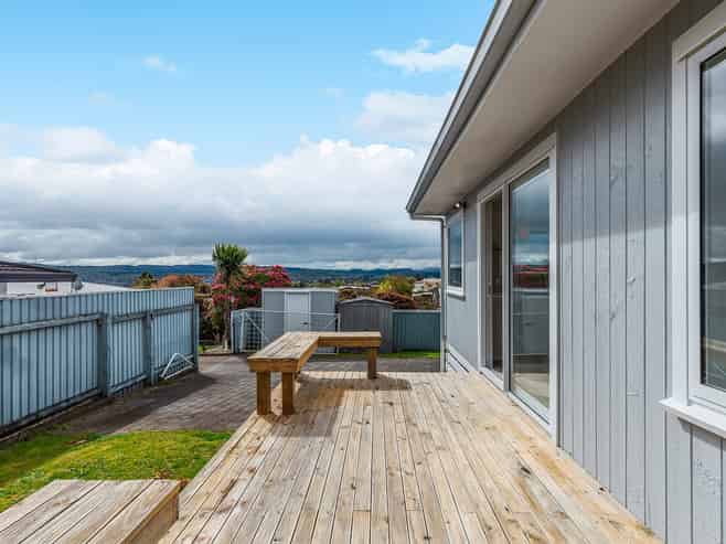 38 Puriri Street, Hilltop