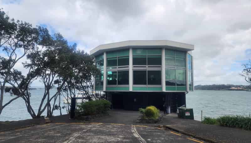 2 Queen Street, Northcote Point